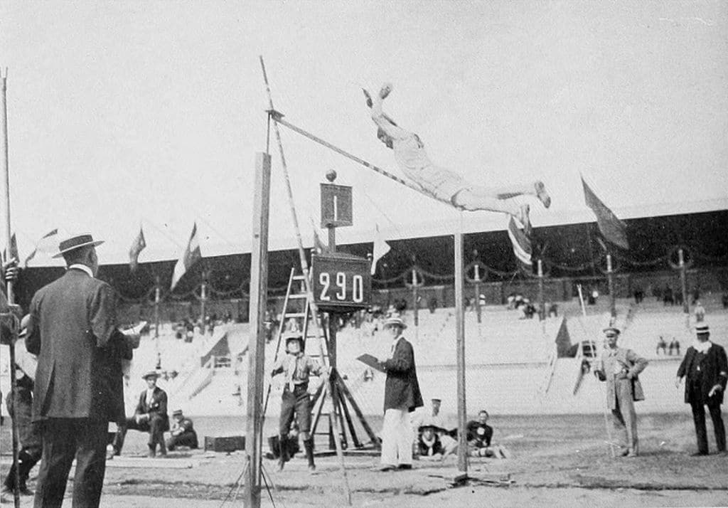 1912 Jim Thorpe pole vaulting in the decathlon Olympics Sweden